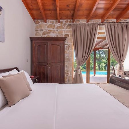 Alia Palace Hotel & Villas Pefkochori Extérieur photo